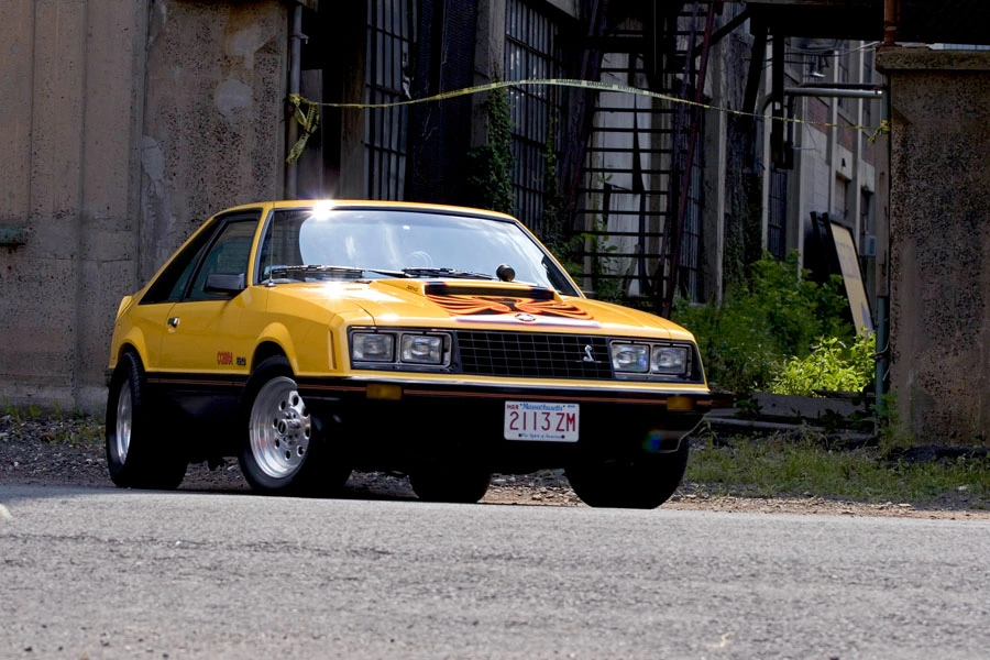 22110-1979-Ford-Mustang.webp