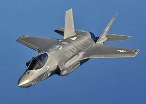 300px-F-35A_flight_%28cropped%29.webp