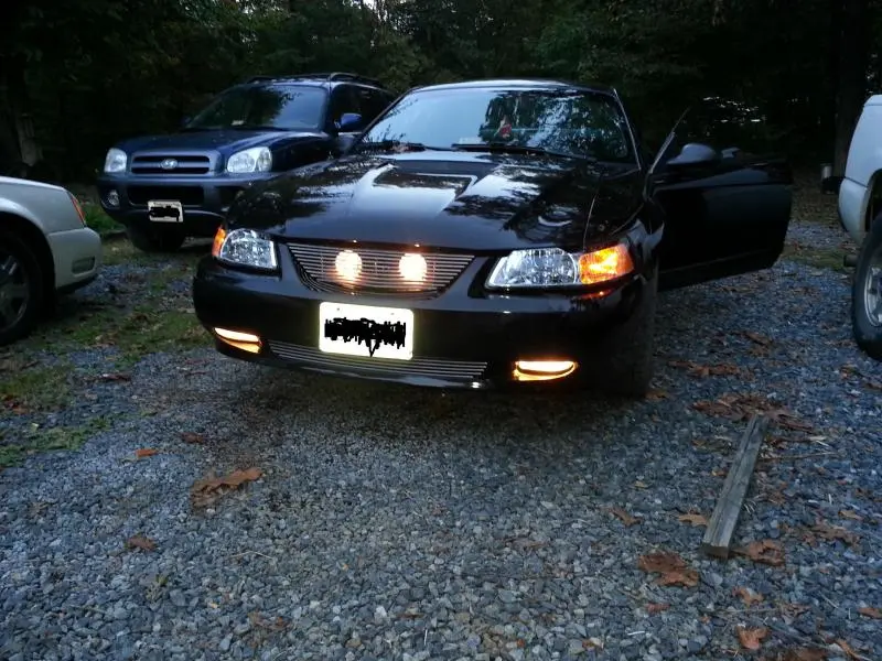30617d1349052531-driving-lights-behind-grille-20120930_185111.webp