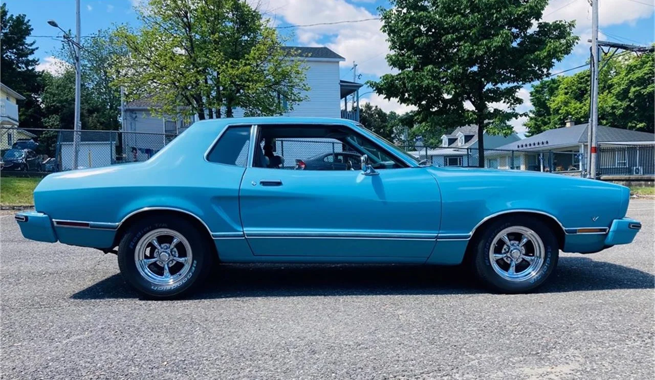 32963672-1977-ford-mustang-std-1-2.webp