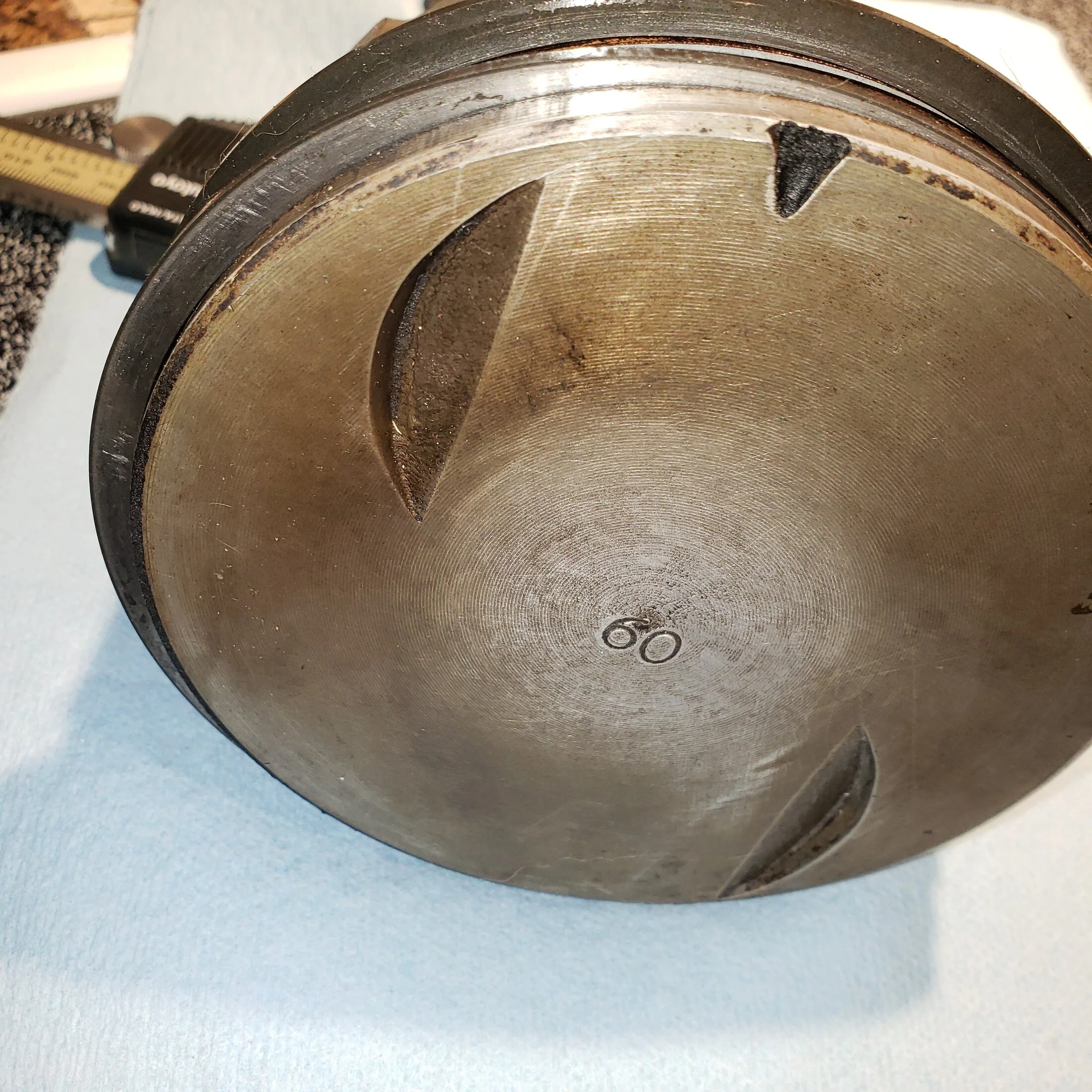 427 piston on rod.webp