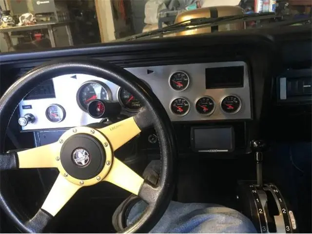 45813860-1977-ford-mustang-thumb.jpg
