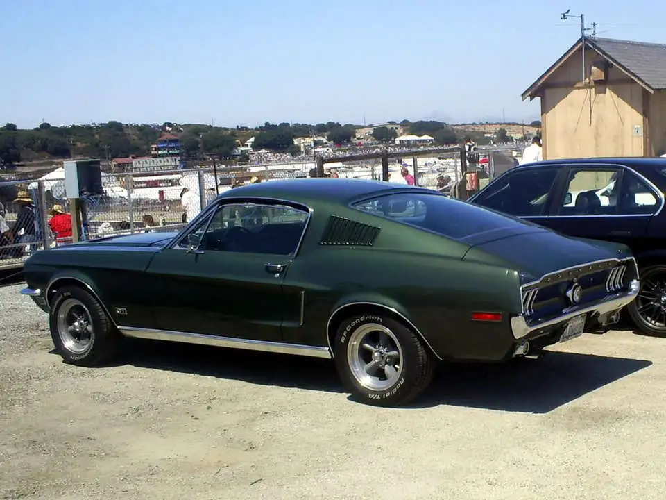 4S5030805bullitt.webp