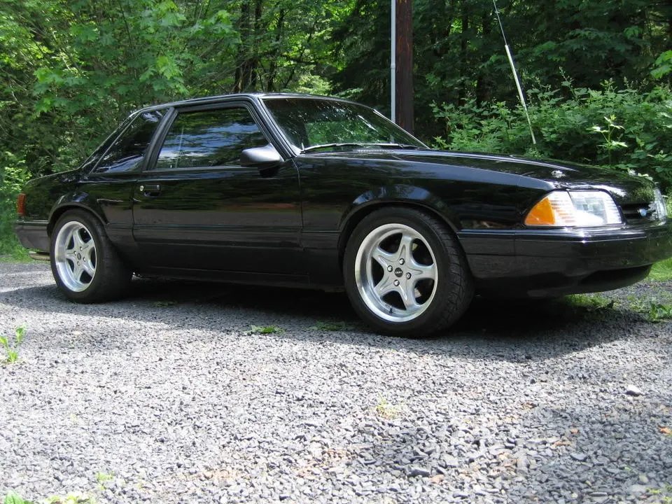 6-6-06mustangshinypics013-1.webp