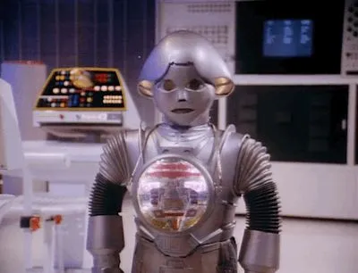 642d6500d0d3653a4ec52582e010d384--raiders-robot.webp