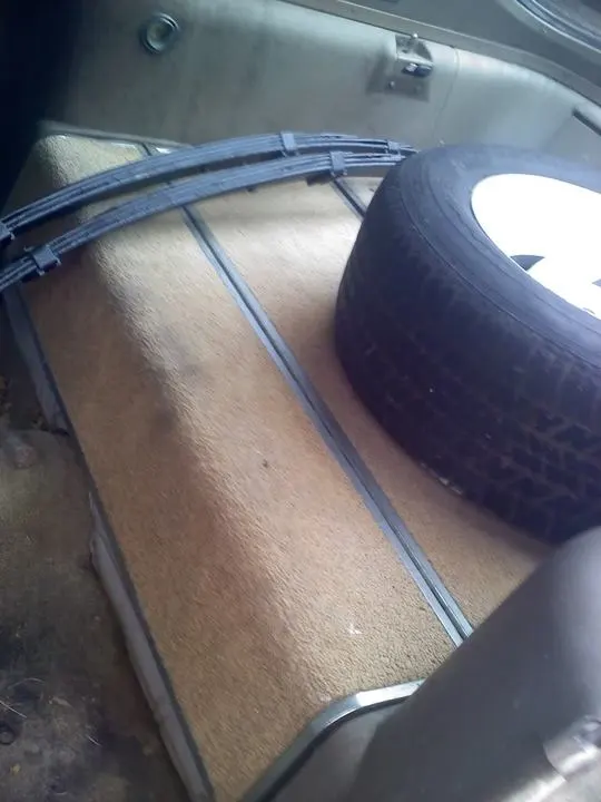 65FoldDownRearSeat.webp