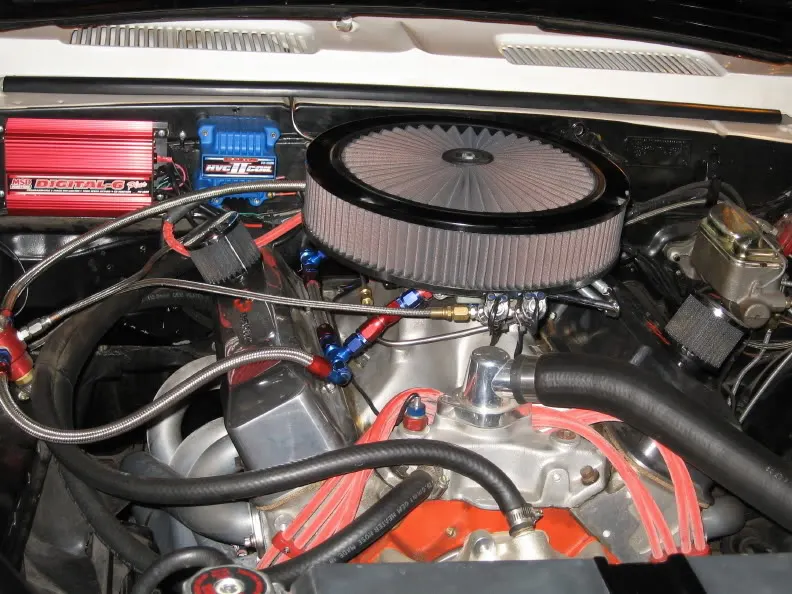 67CamaroEngine.webp