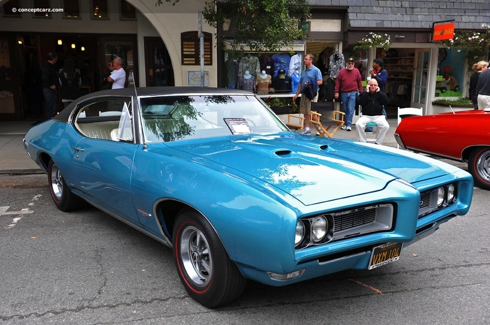 68-Pontiac-GTO_DV-10_CbS_01.webp