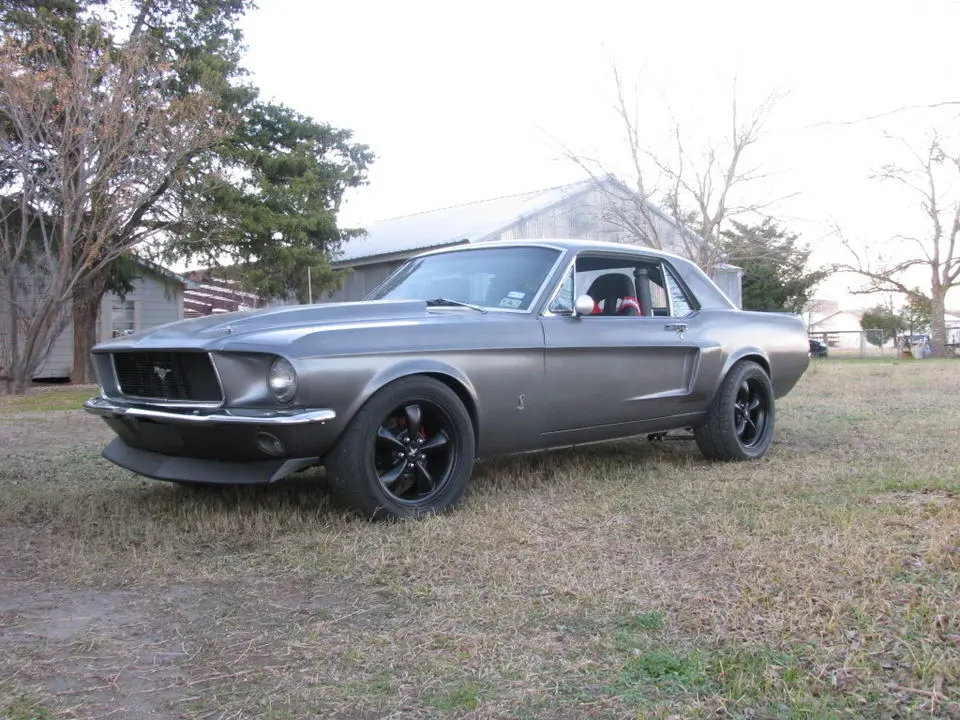 68blackrims002.webp
