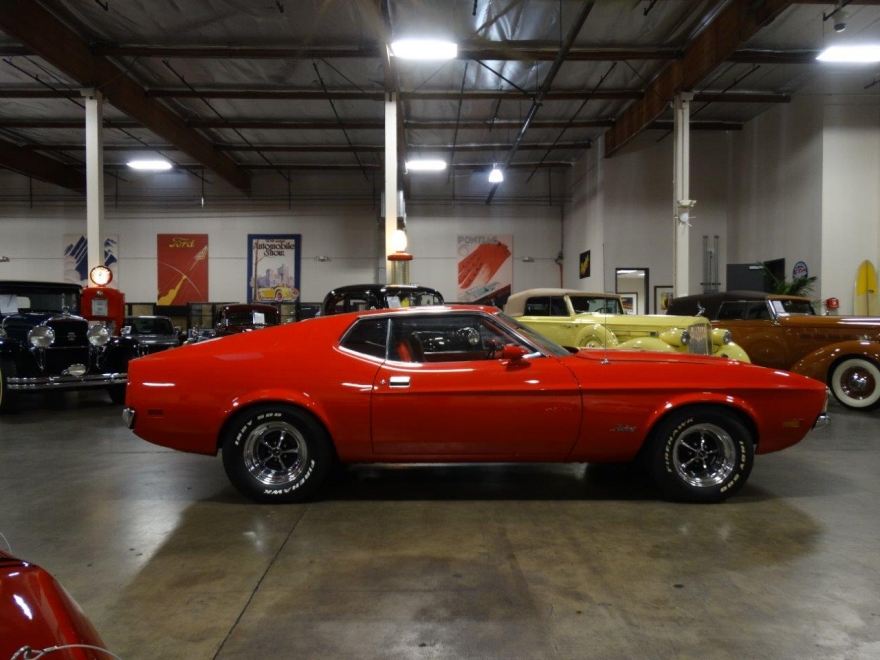 71 mustang d.webp