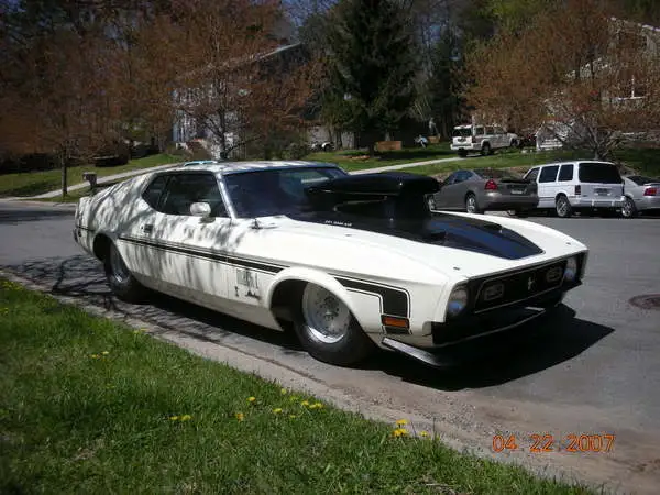 71Mustang_11.webp