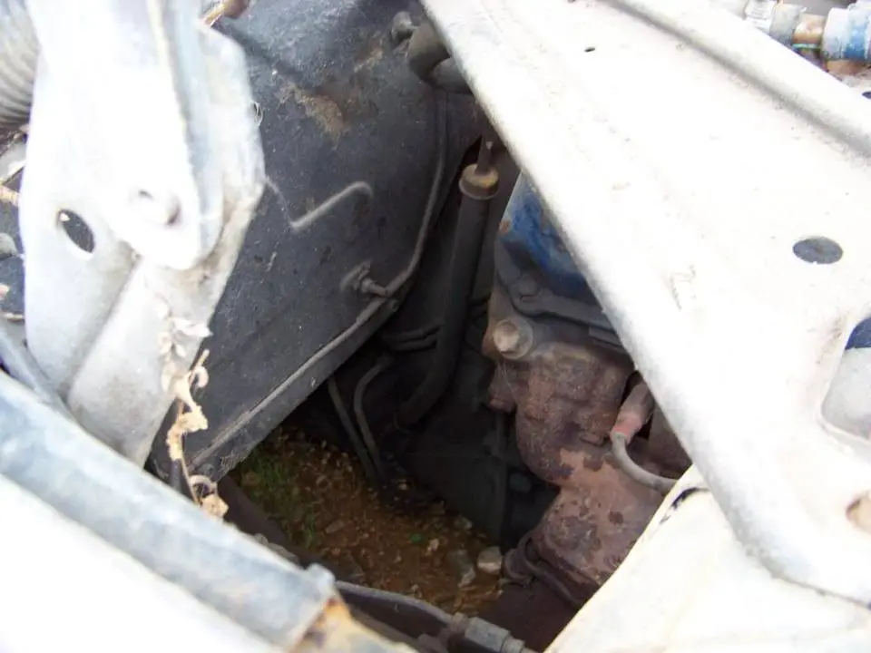73Mach1rightside460tofirewallcleara.webp