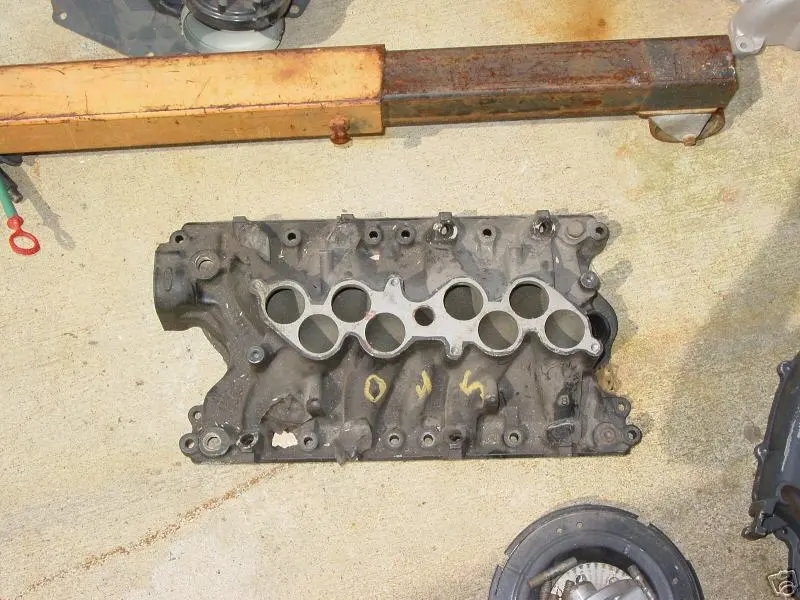 7877d1116270356-351w-lower-intake-gt40-lower-intake-volvo.webp