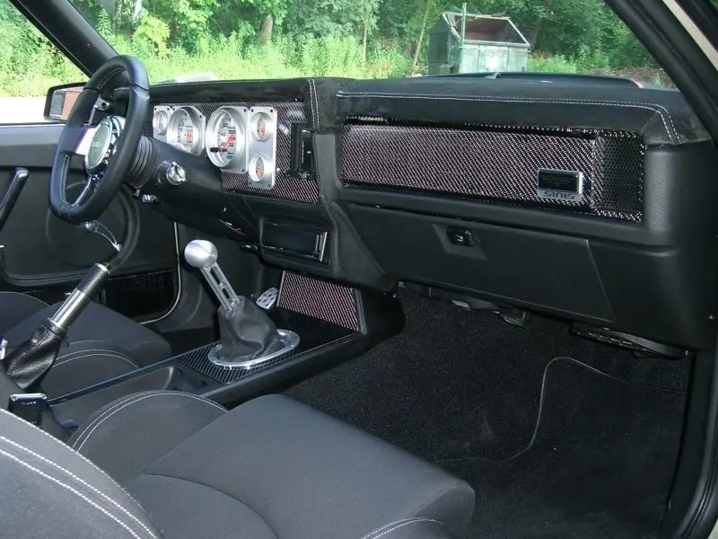 79PaceCar_Interior022.webp
