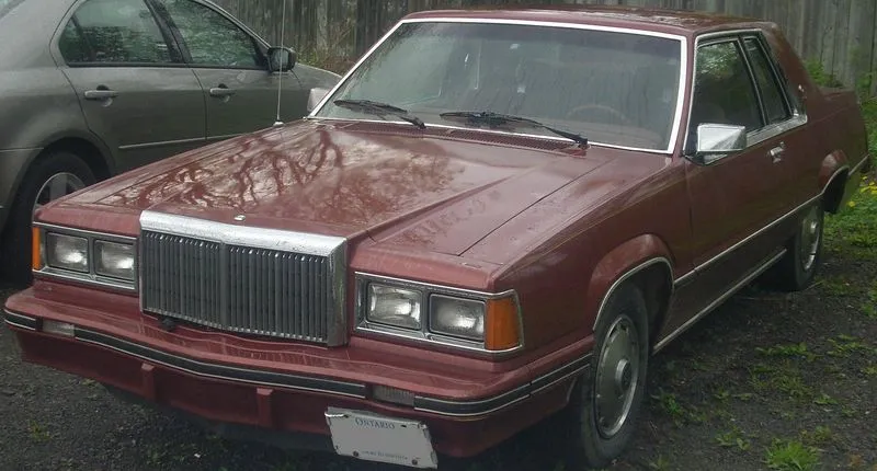 800px-%2780-%2782_Mercury_Cougar_Coupe_%28Sterling_Ford%29.webp