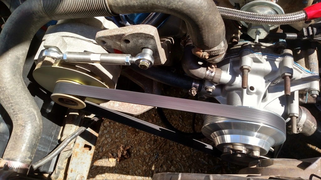 82 mustang new waterpump and belt.webp