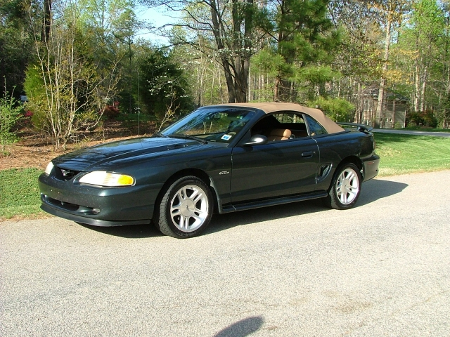 8314-1998-Ford-Mustang.webp