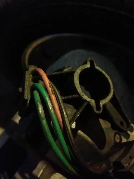 85EDC035-67F4-45BA-ACD8-766D5C7DF830.webp