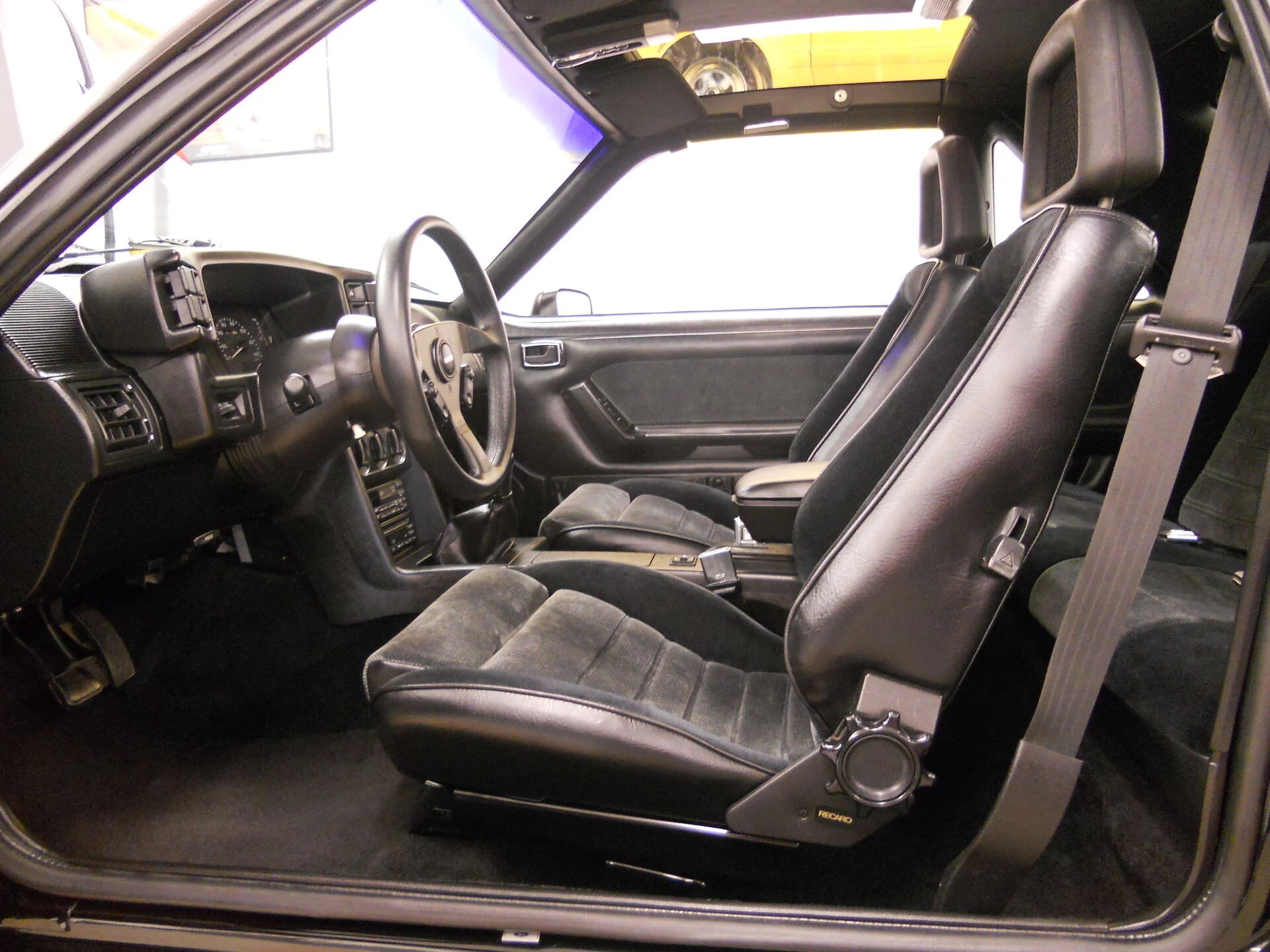 88 T-top Interior (133).webp