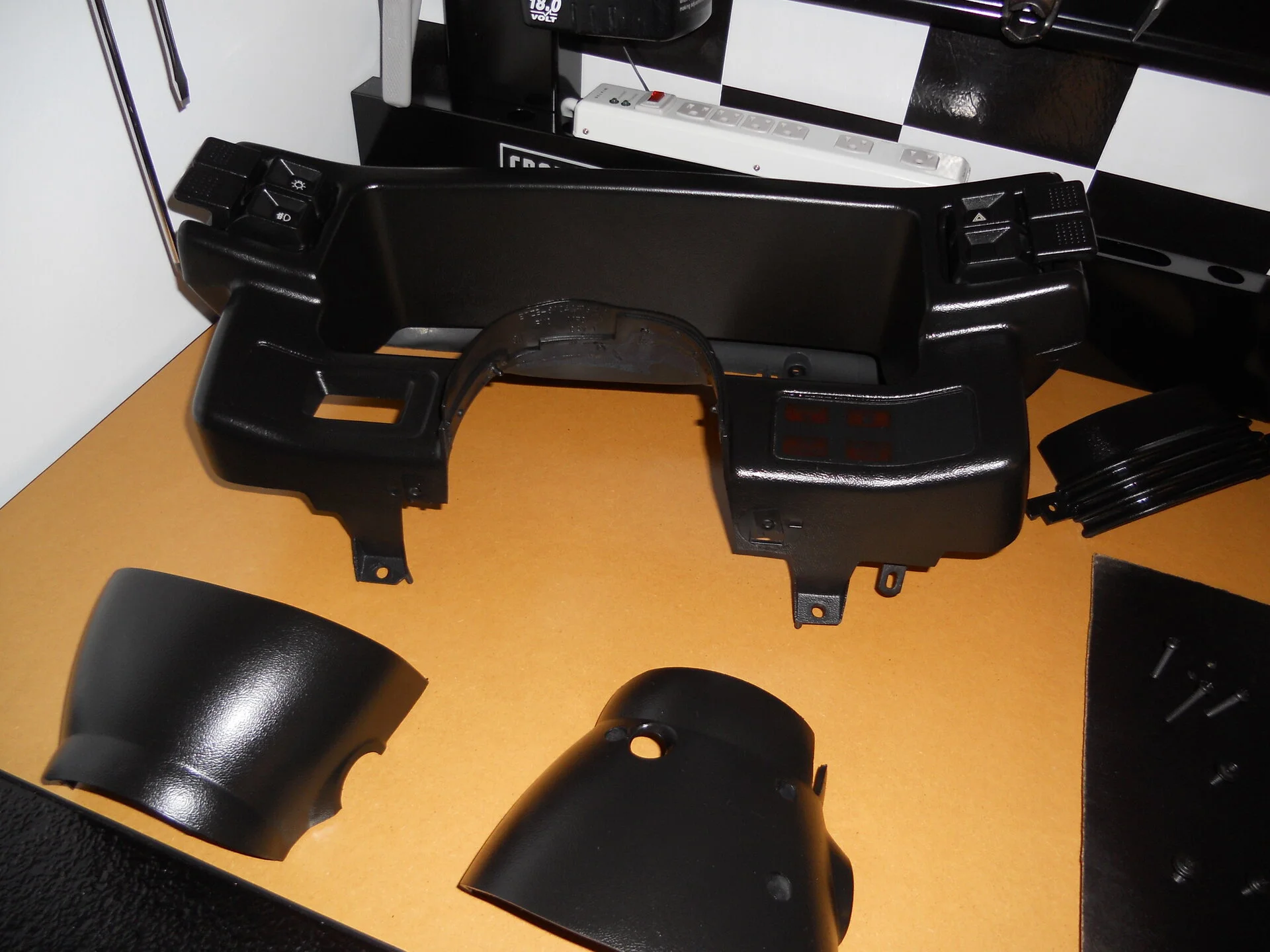 88 T-top Interior (68).webp