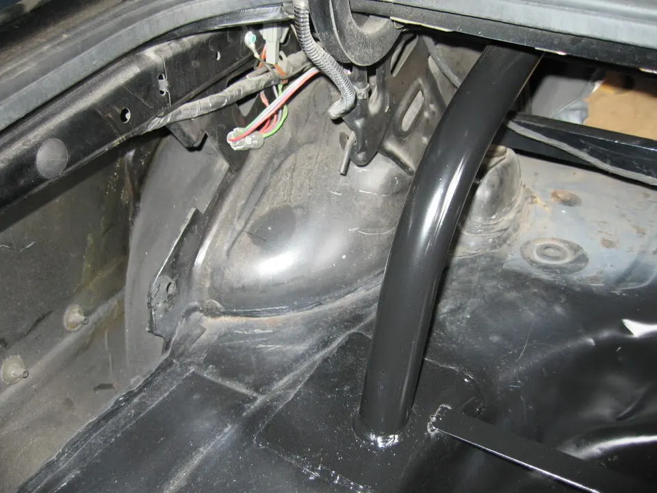 88MUSTANGDADSGLASS012.webp