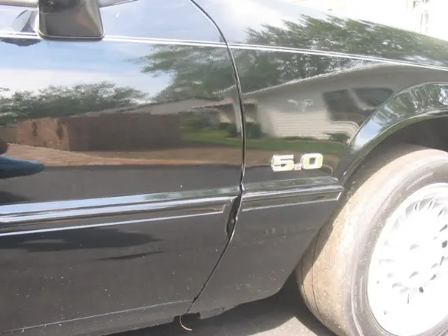 89MustangLX038.webp
