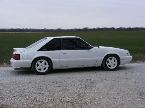 90 mustang2.webp