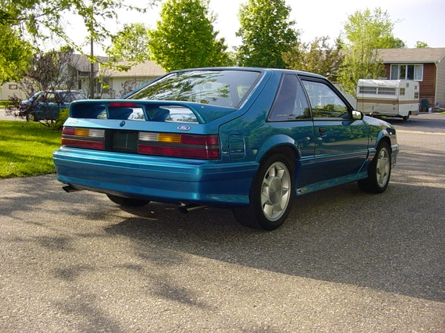 9094-1993-Ford-Mustang.webp