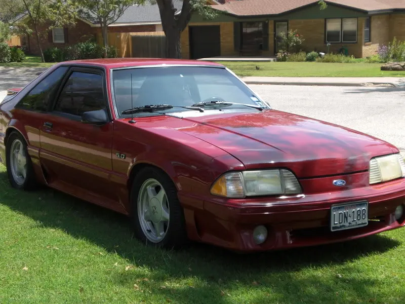 91mustang002.webp