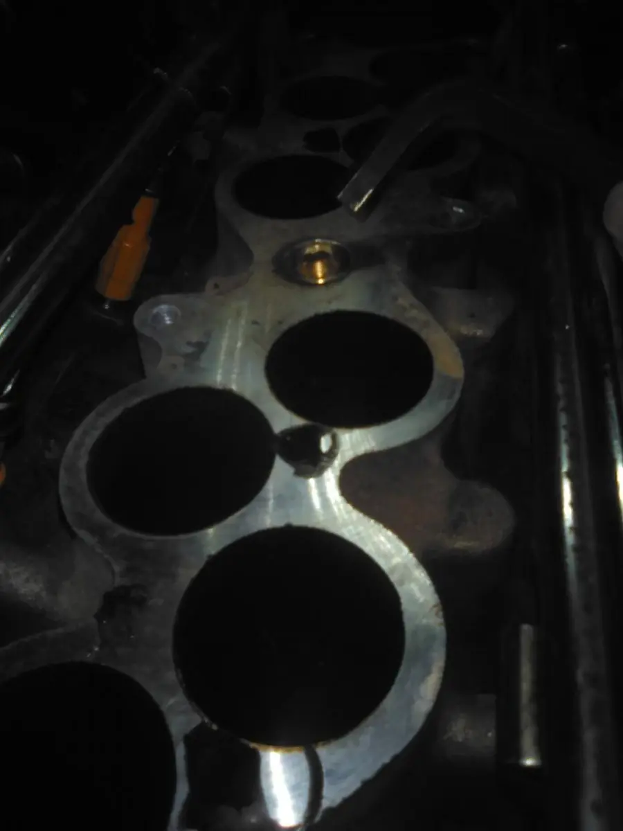 97mm lower intake plugged.webp