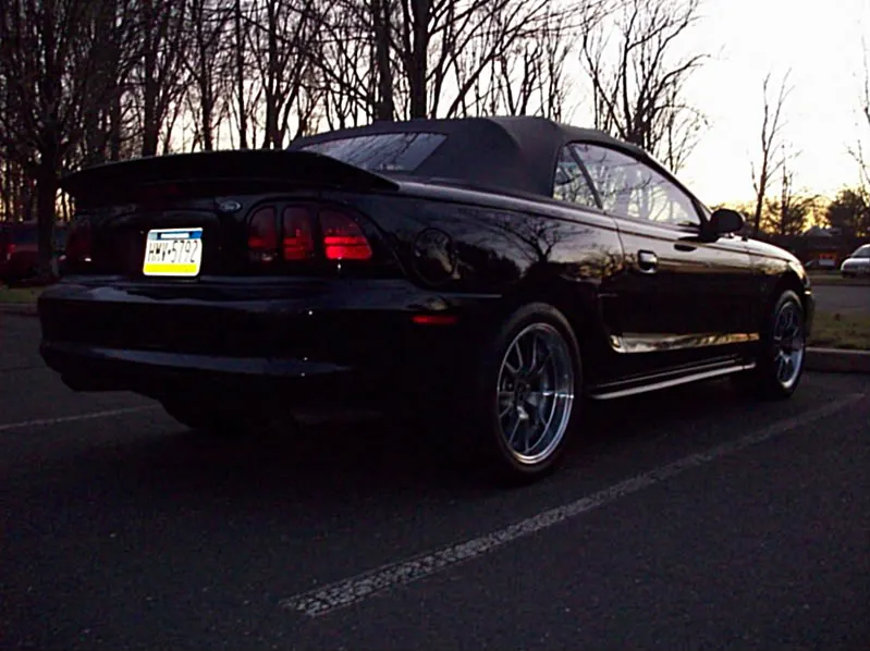 98GTvert030.webp