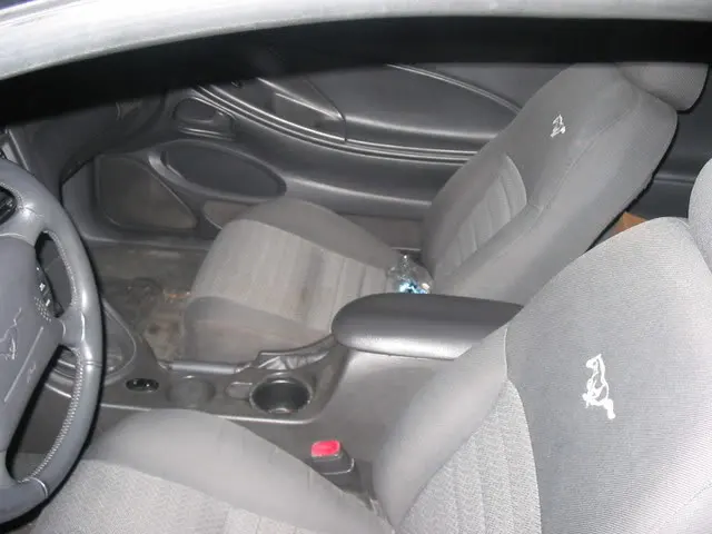 99GTseats002-1.webp
