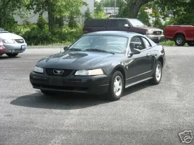 99Mustang1.webp