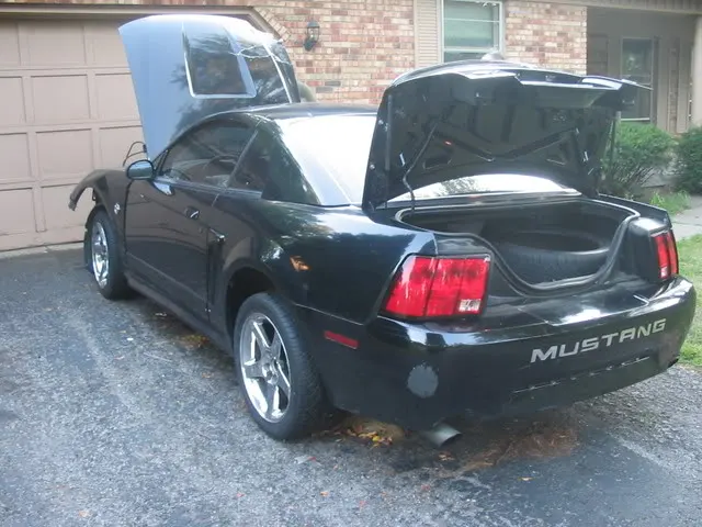 99MustangGT001.webp