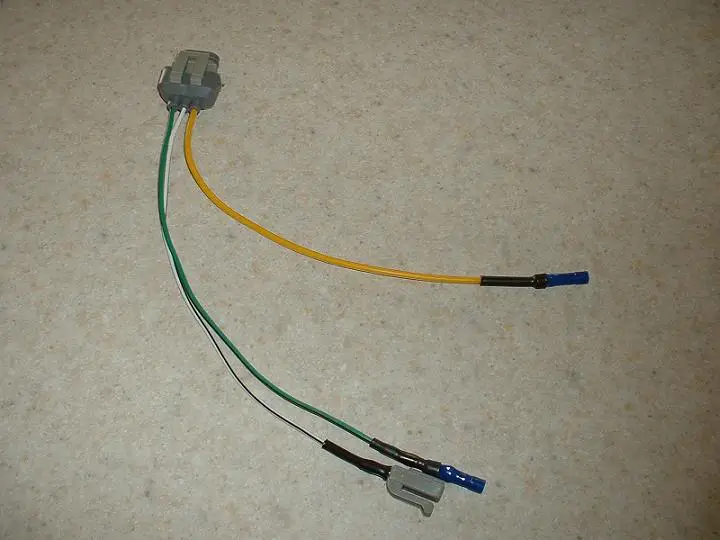alternatorwireplugfor3g.webp