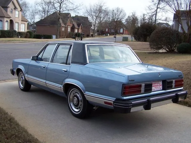 amas-original-online-dealer-classic-ford-granada-7.webp