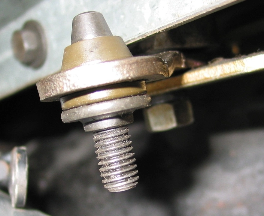 AODlinkage_bolt.webp