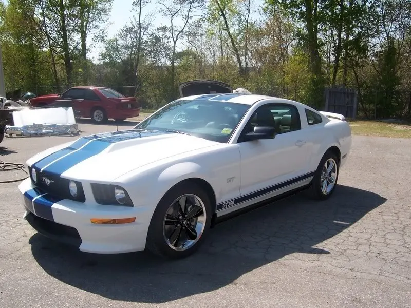 ApexStang1ab.webp
