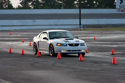 autocross3.webp