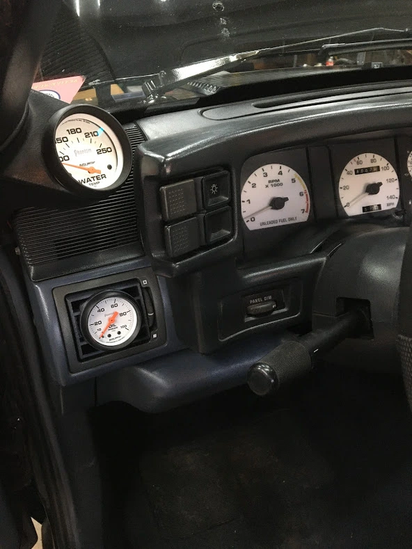 Autometer Gauges.webp