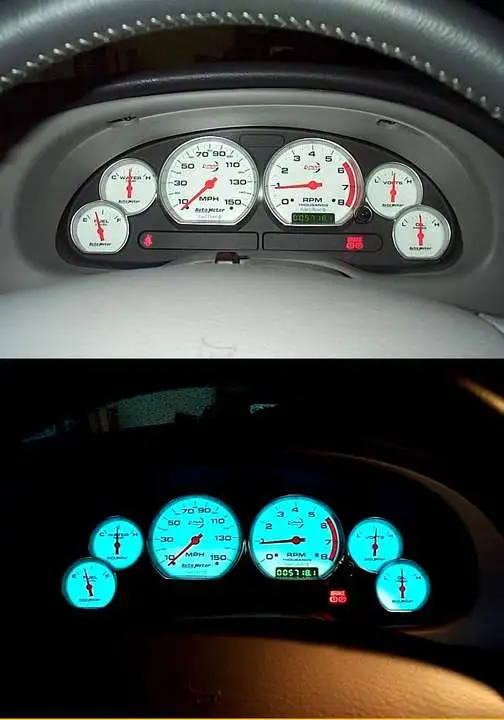 autometer_dash.webp