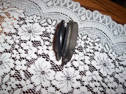 Bad_grommet_1.webp