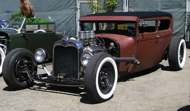 Bettie_Paige_Rat_Rod.webp