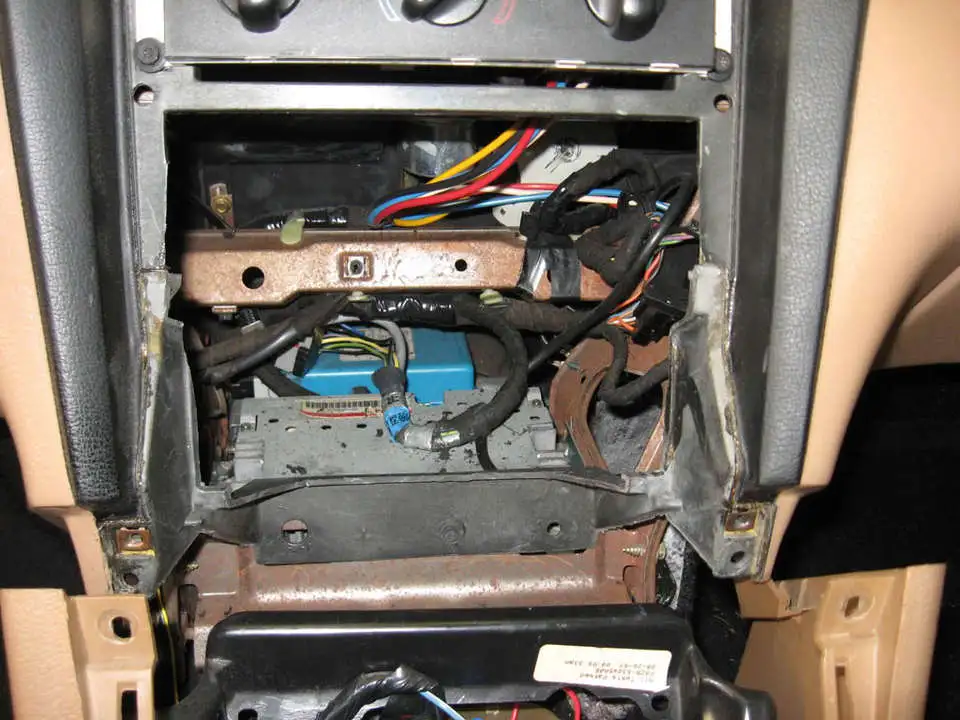 bezel_install_1.webp