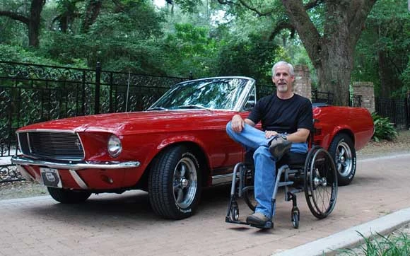 bg_mustang_intro.webp
