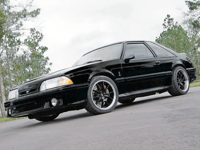 blackcar.webp