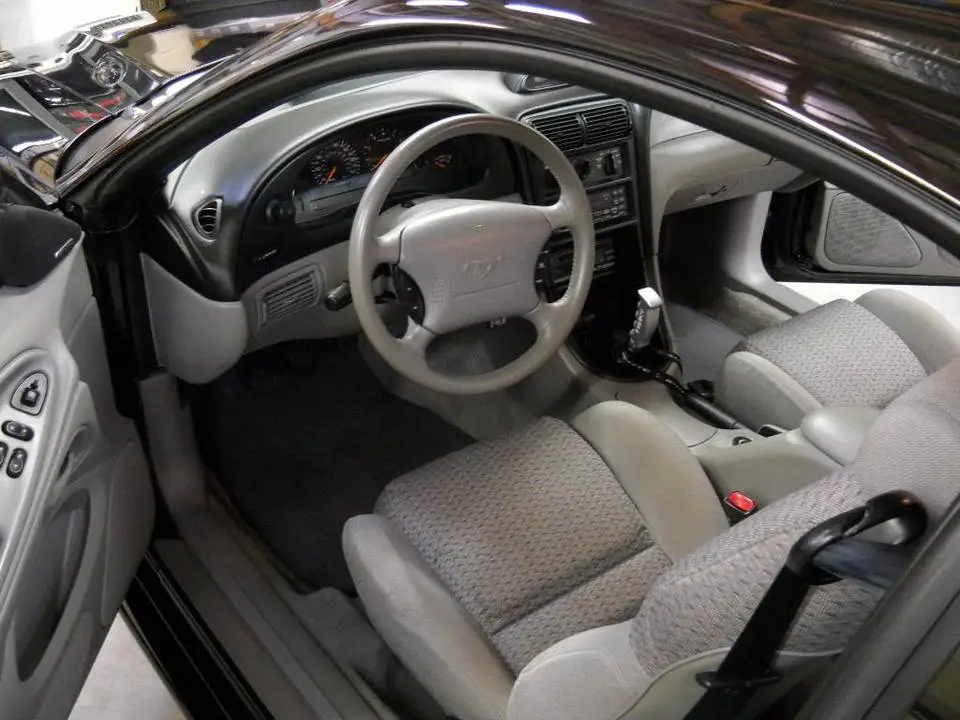 blackcar007.webp