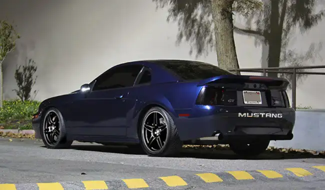 BlackF430Rims1.webp