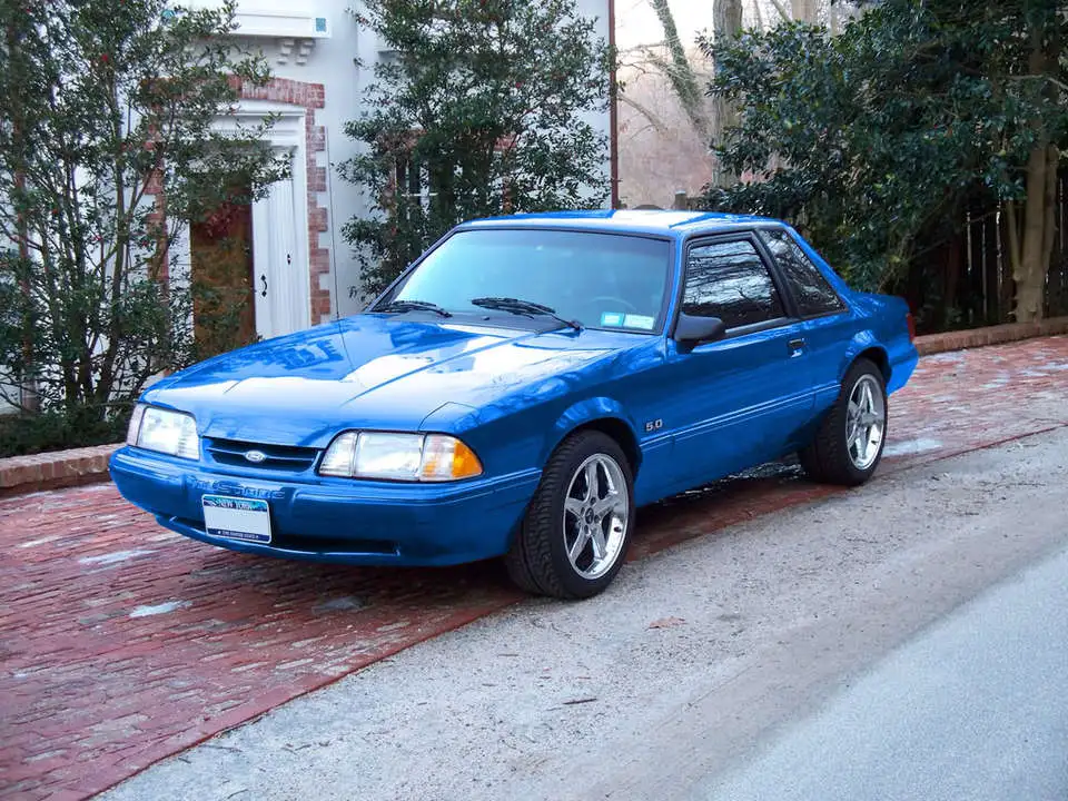 bluecoupe.webp