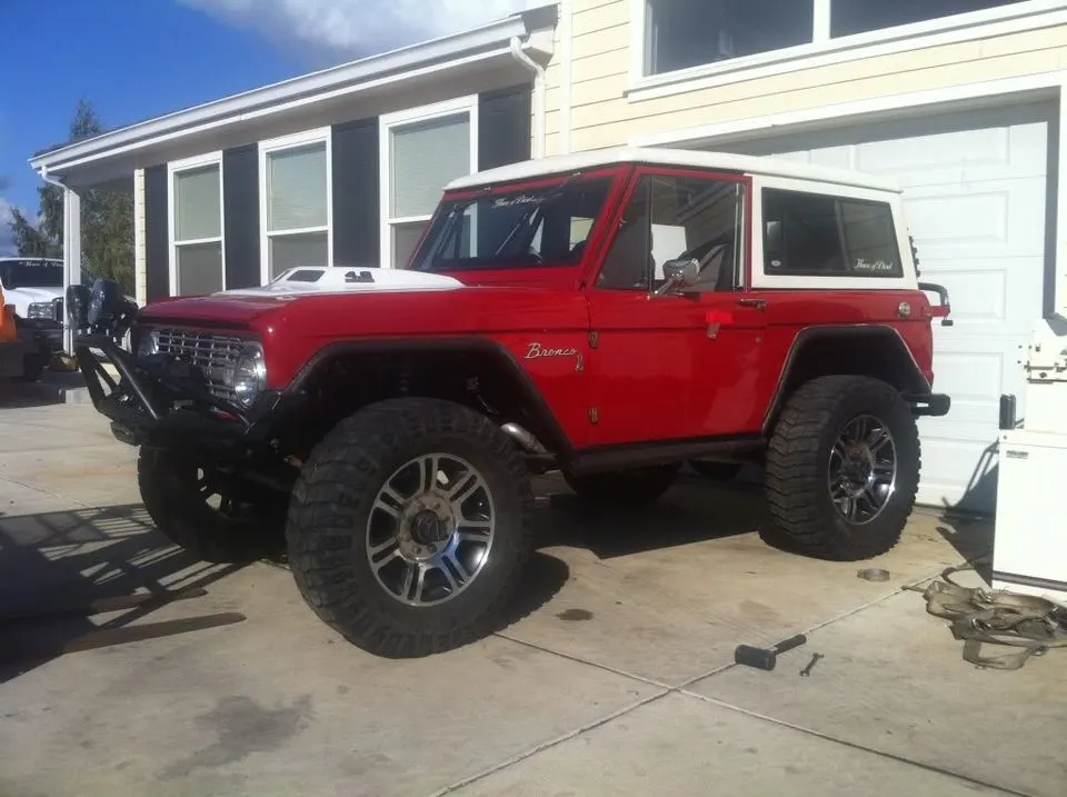 Bronco11411004.webp